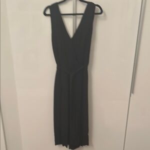 Elegant Black Sleeveless Jumpsuit